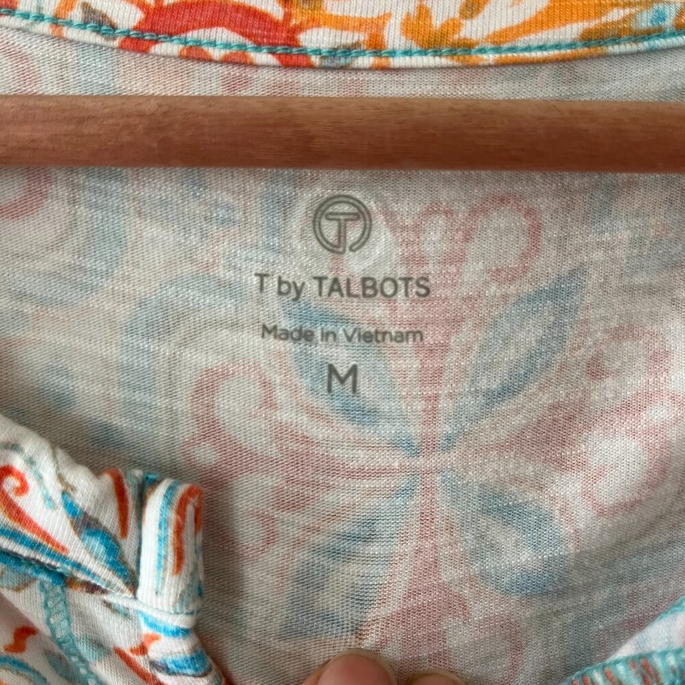 Talbots Sz M Split Neck Ruched Tee Pullover Blouse Freshwater Medallion Pattern - Picture 3 of 9